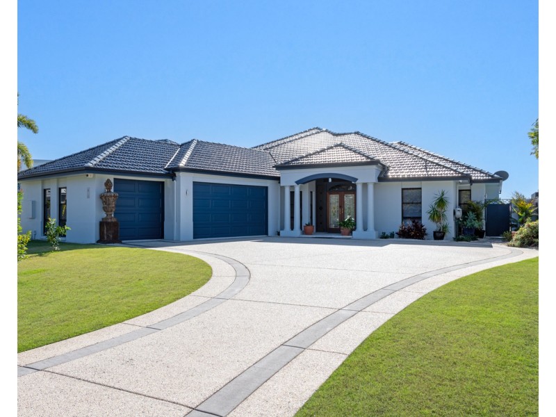 6/1 Raptor Place, Pelican Waters QLD 4551