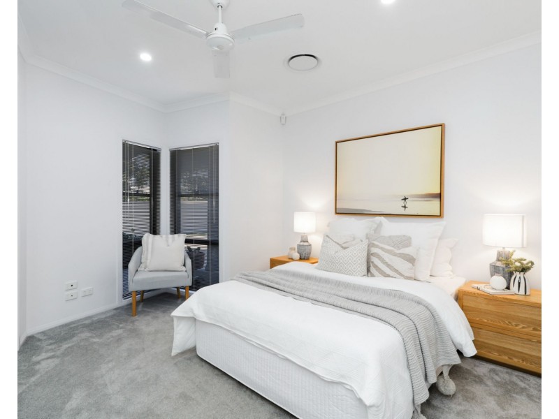 6/1 Raptor Place, Pelican Waters QLD 4551