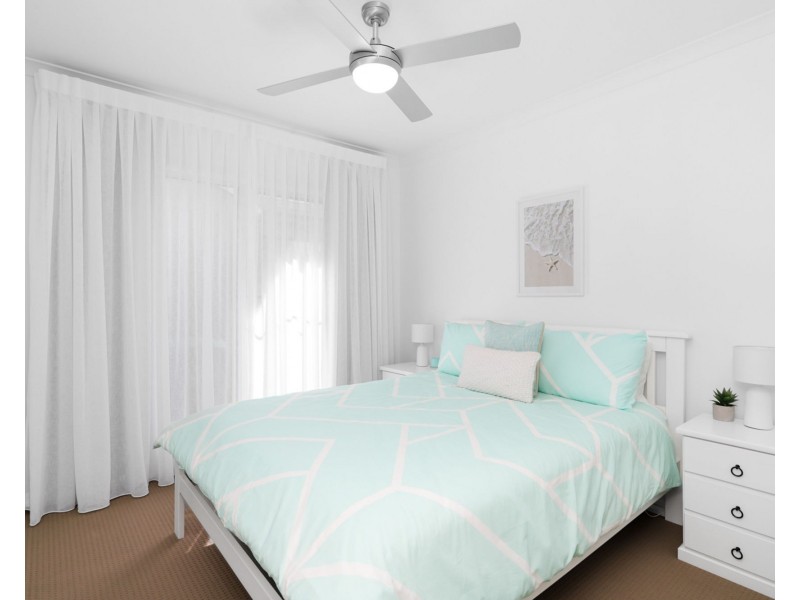 17 Amber Drive, Caloundra West QLD 4551