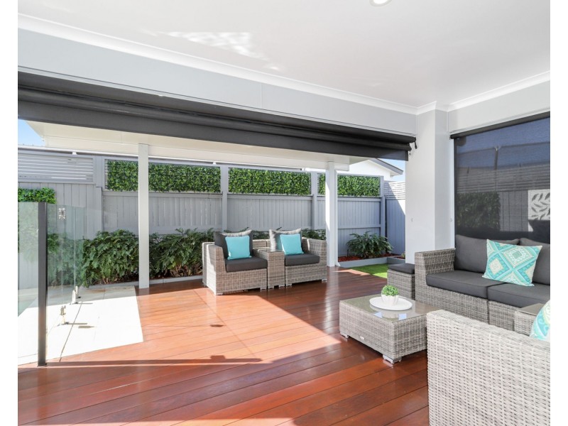 17 Amber Drive, Caloundra West QLD 4551