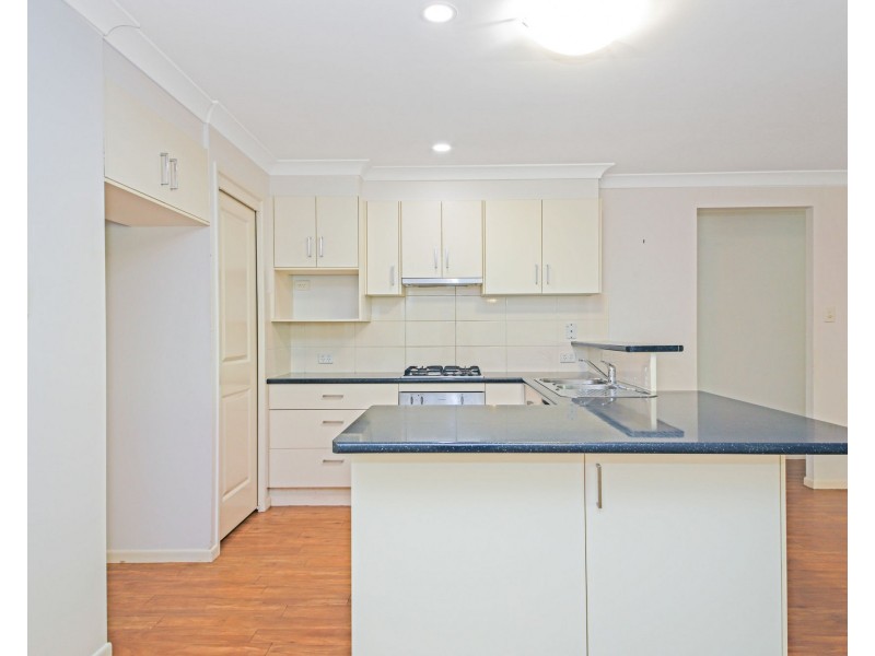 10 Treetop Court, Mooloolah Valley QLD 4553