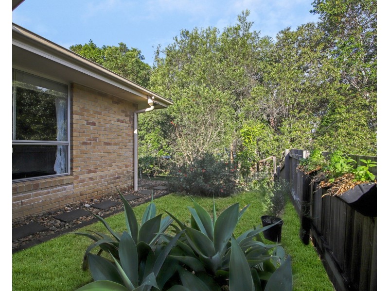 10 Treetop Court, Mooloolah Valley QLD 4553
