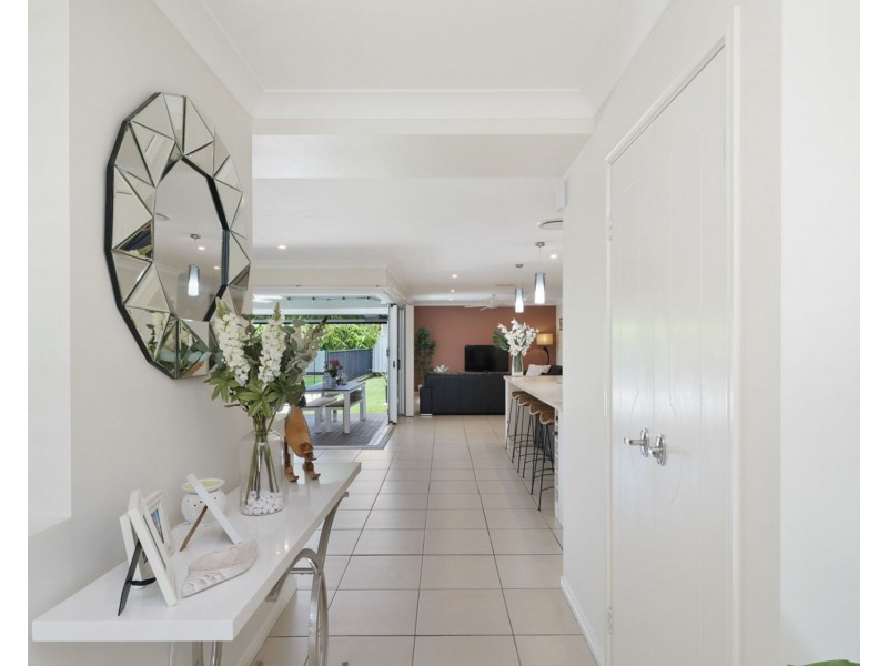 17 Sovereign Circuit, Pelican Waters QLD 4551