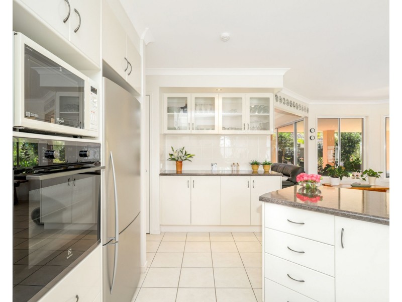 2 Tibrogargan Place, Pelican Waters QLD 4551