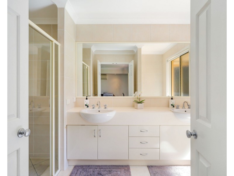 2 Tibrogargan Place, Pelican Waters QLD 4551