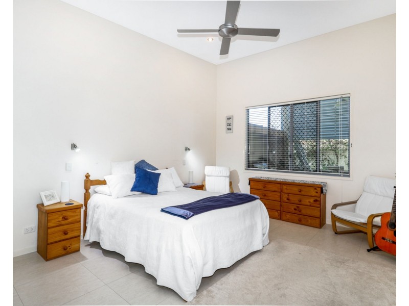 17 Westholme Circuit, Pelican Waters QLD 4551