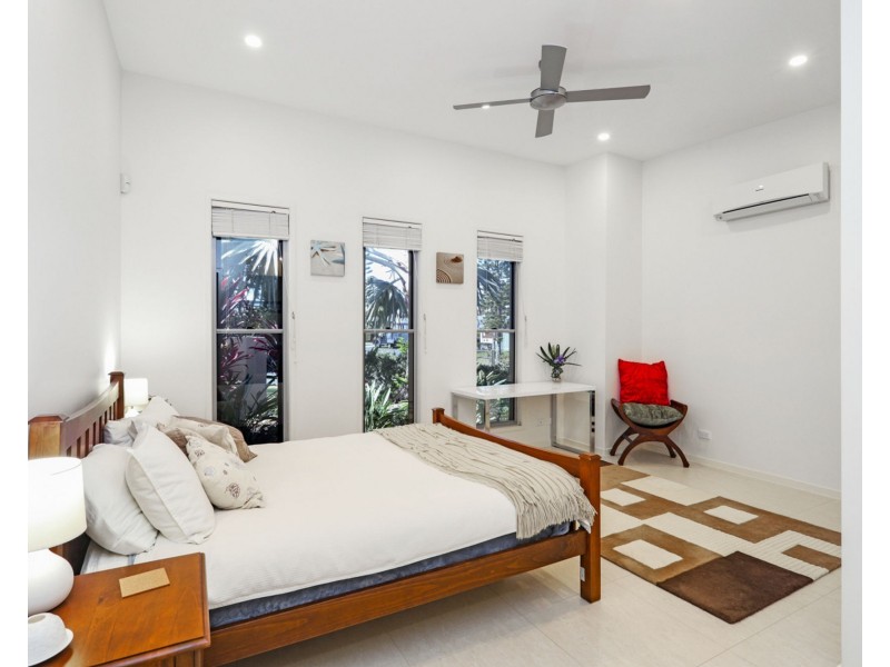 17 Westholme Circuit, Pelican Waters QLD 4551