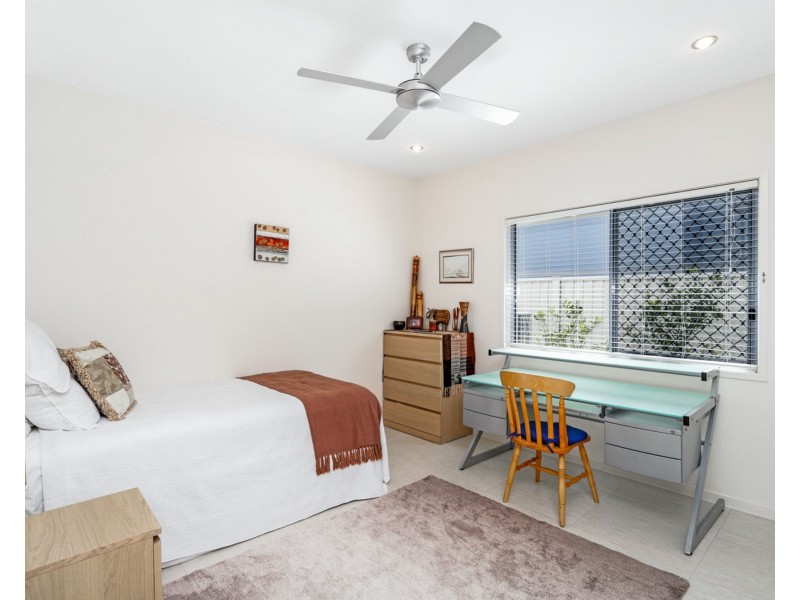 17 Westholme Circuit, Pelican Waters QLD 4551
