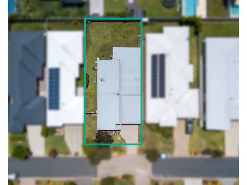 13 Burdekin Place, Pelican Waters QLD 4551
