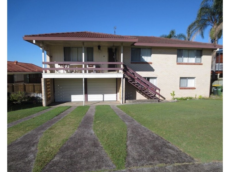 17 Lentara Street, Mooloolaba QLD 4557