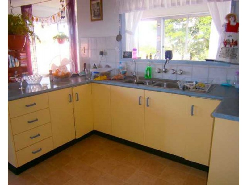 17 Lentara Street, Mooloolaba QLD 4557