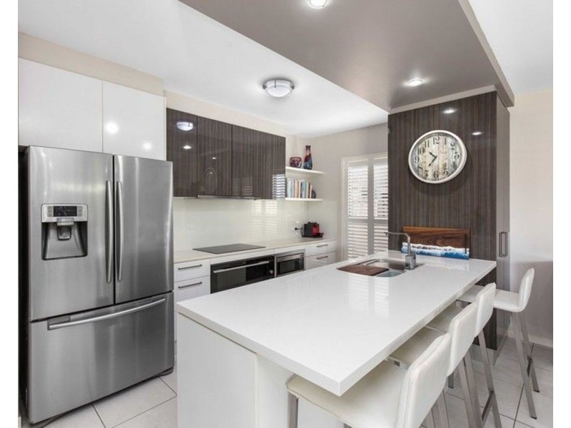 17 Foreshore Court, Dicky Beach QLD 4551