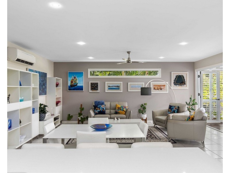 17 Foreshore Court, Dicky Beach QLD 4551