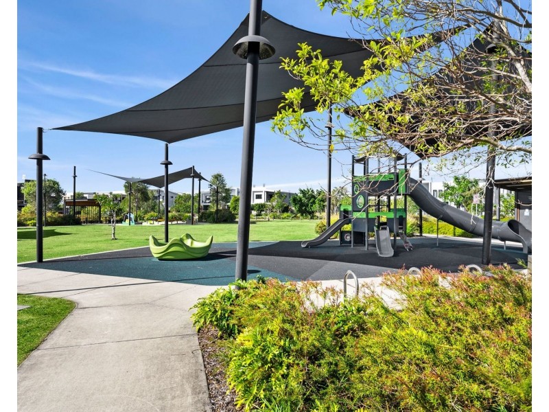 18 Solace Street, Birtinya QLD 4575