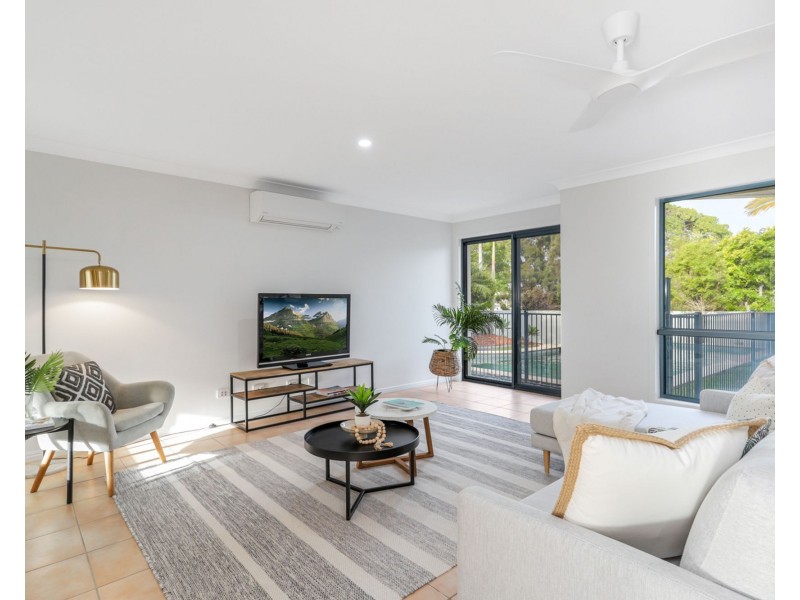 48 Kalowendha Avenue, Pelican Waters QLD 4551