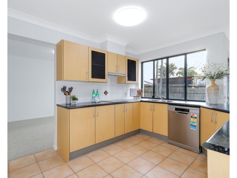 48 Kalowendha Avenue, Pelican Waters QLD 4551