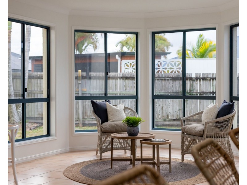 48 Kalowendha Avenue, Pelican Waters QLD 4551