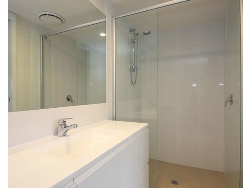 304/14 Maud Street, Nambour QLD 4560