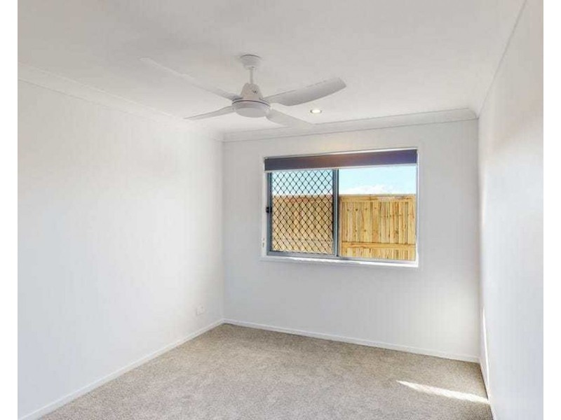 4 Peace Street, Palmview QLD 4553