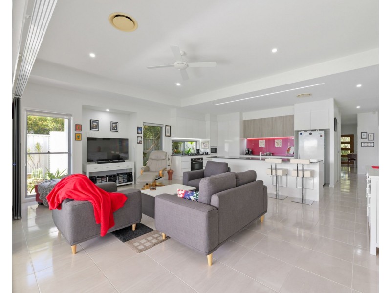 38 Marmont Street, Pelican Waters QLD 4551