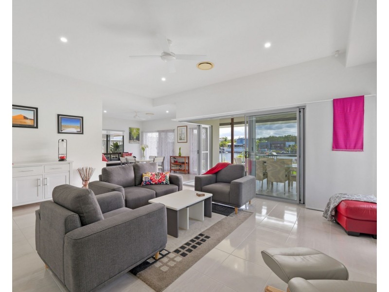 38 Marmont Street, Pelican Waters QLD 4551