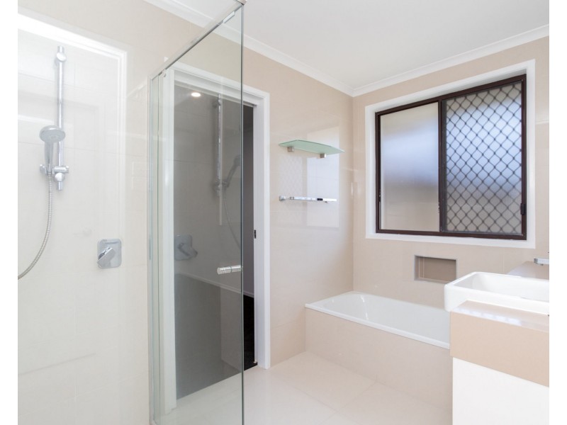 3 Bosun Place, Wurtulla QLD 4575