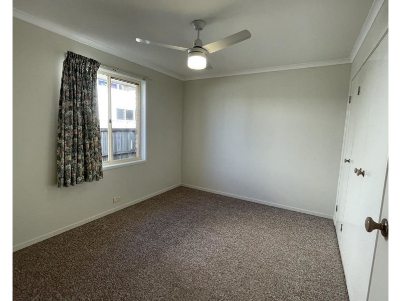 111 Taylor Ave, Golden Beach QLD 4551