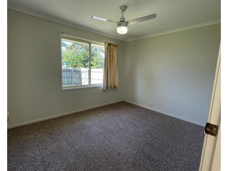 111 Taylor Ave, Golden Beach QLD 4551