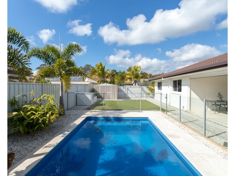 7 Sylvie Street, Pelican Waters QLD 4551
