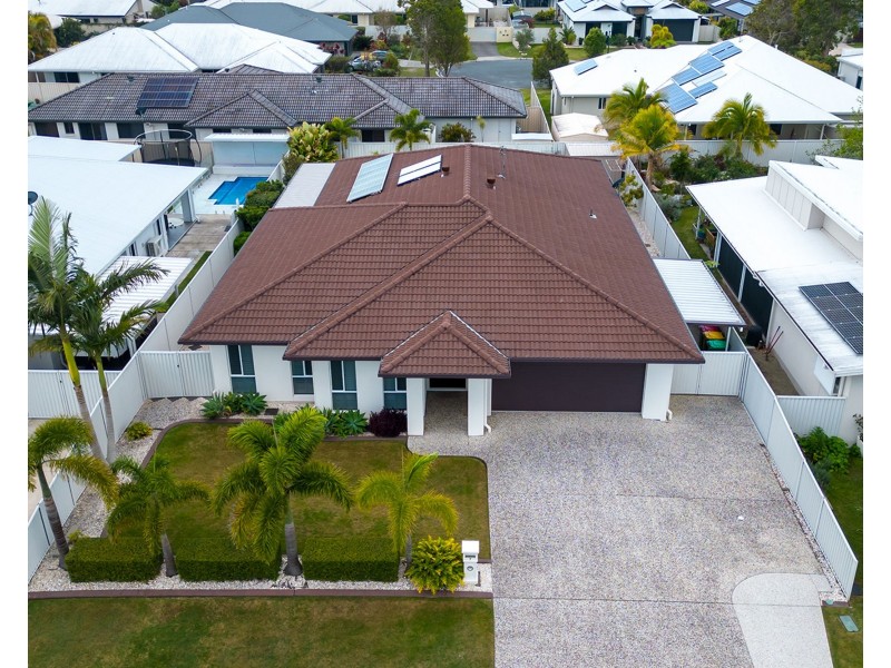 7 Sylvie Street, Pelican Waters QLD 4551
