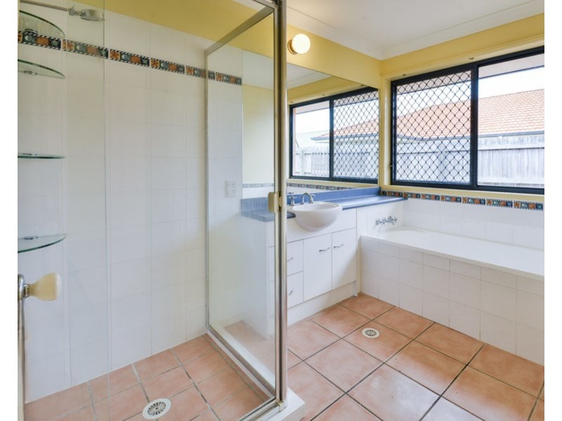 115 Albany Street, Sippy Downs QLD 4556