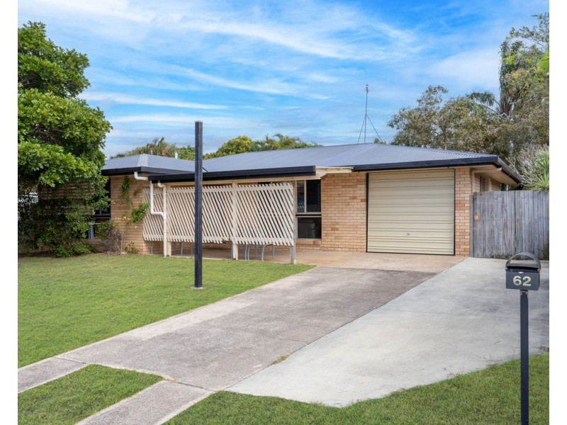 62 Lapoinya Crescent, Warana QLD 4575