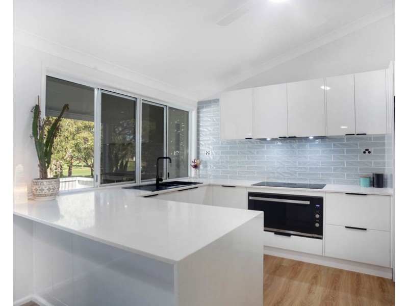 86 Suncoast Beach Drive, Mount Coolum QLD 4573