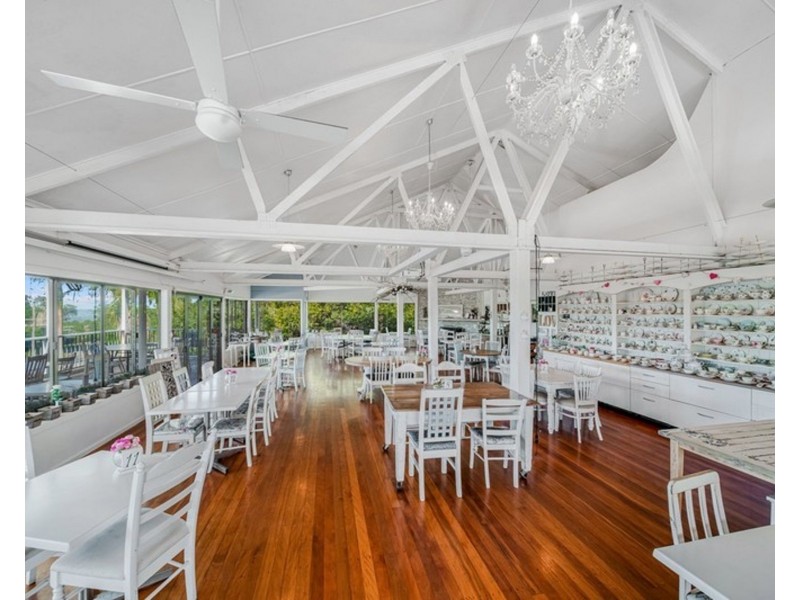 4 Panorama Place, Maleny QLD 4552