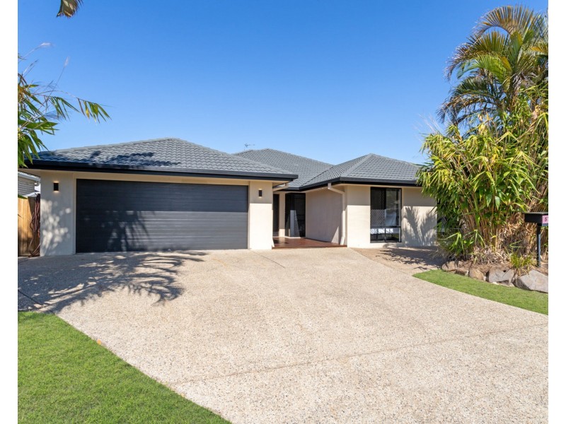 57 O’Reilly Drive, Caloundra West QLD 4551