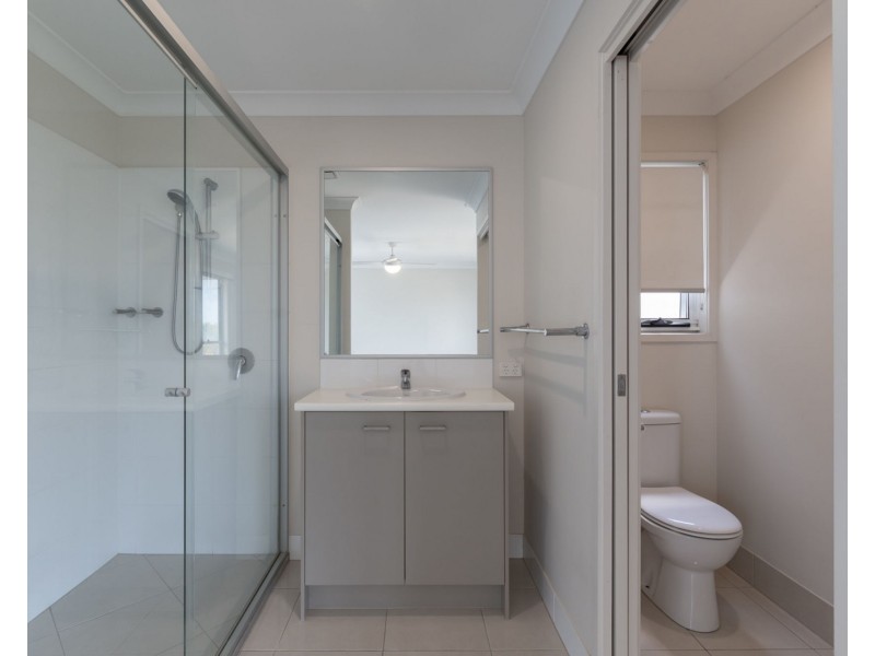 17 Cobalt Crescent, Caloundra West QLD 4551