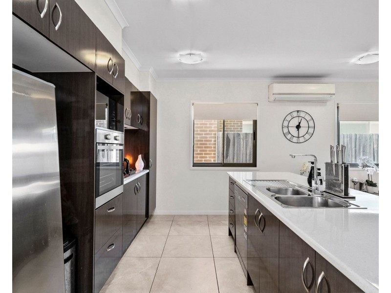 23 Ochre Crescent, Caloundra West QLD 4551