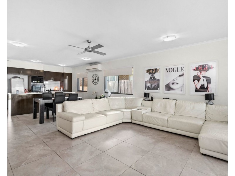 23 Ochre Crescent, Caloundra West QLD 4551