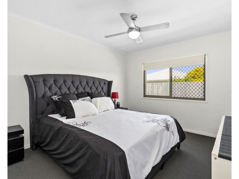 23 Ochre Crescent, Caloundra West QLD 4551