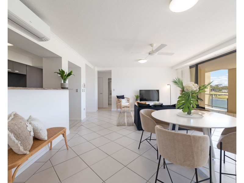 44/1 Millennium Circuit, Pelican Waters QLD 4551