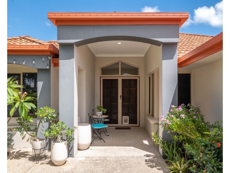 5 Campbellville Circuit, Pelican Waters QLD 4551