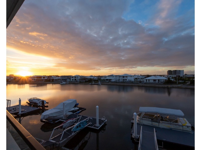 71 Warrego Drive, Pelican Waters QLD 4551