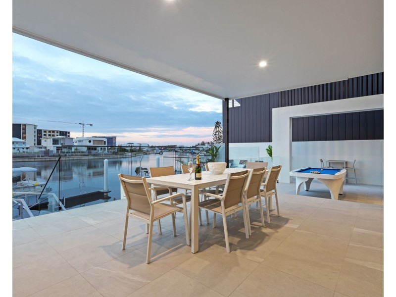 71 Warrego Drive, Pelican Waters QLD 4551