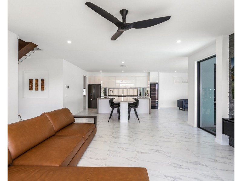 74 Marina View Drive, Pelican Waters QLD 4551
