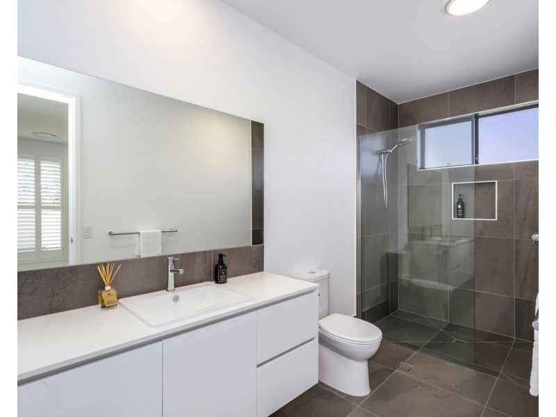 74 Marina View Drive, Pelican Waters QLD 4551