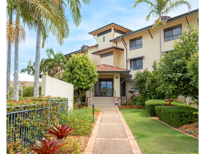 21/1 Millennium Circuit, Pelican Waters QLD 4551