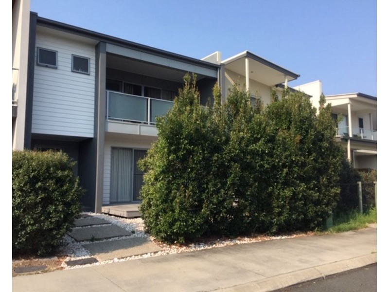 2/13 Forsayth lane, Maroochydore QLD 4558