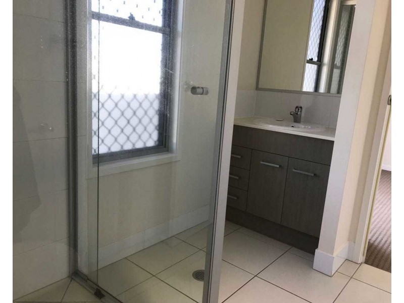 2/13 Forsayth lane, Maroochydore QLD 4558