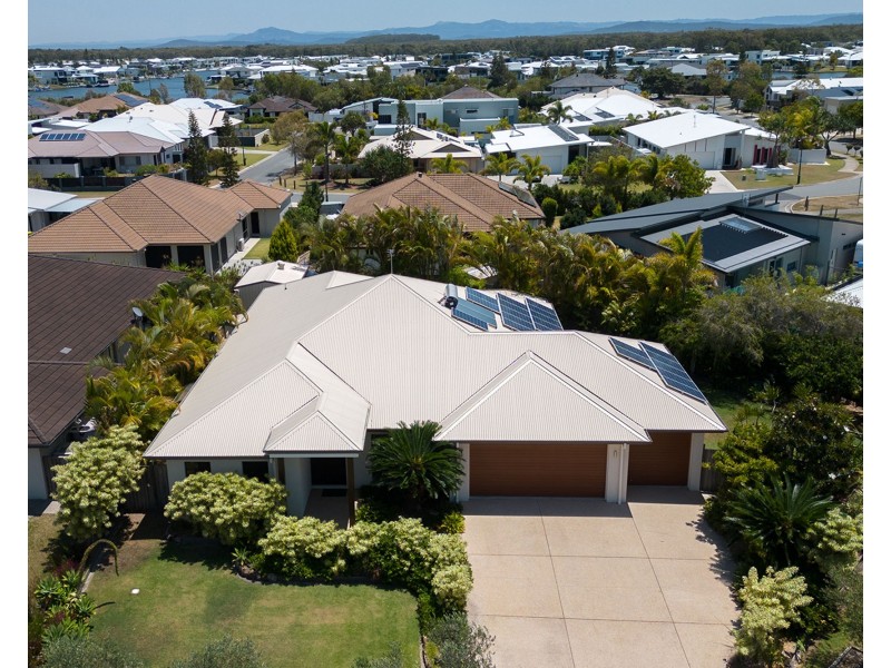 36 Saint Pauls Avenue, Pelican Waters QLD 4551