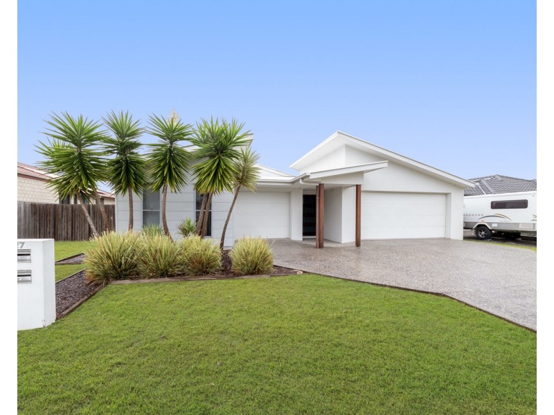 27 Prudence Place, Meridan Plains QLD 4551